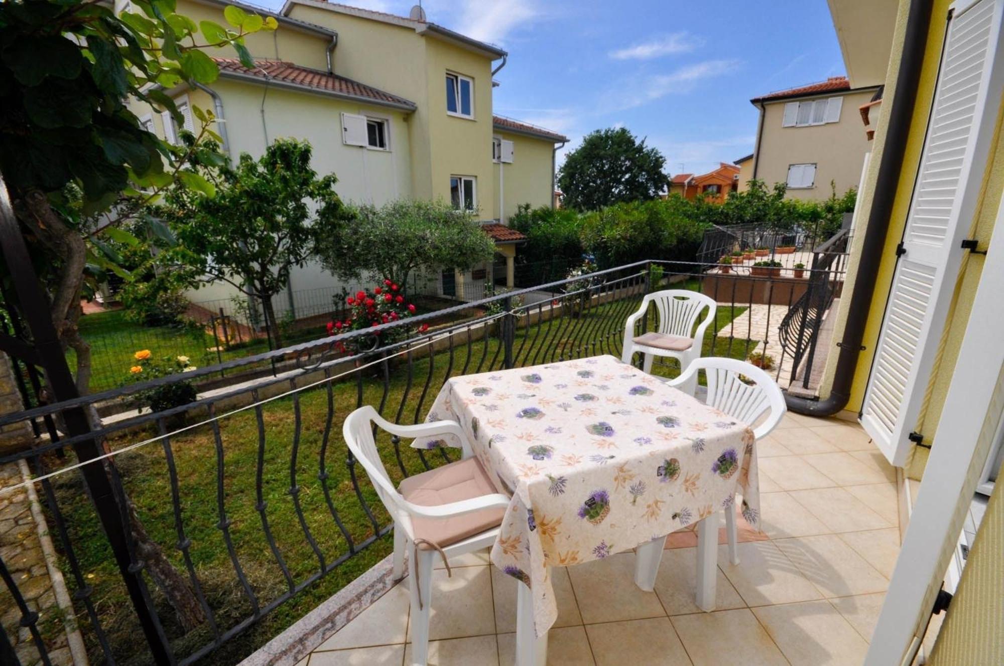 Ferienwohnung Fuer 2 Personen 30 M2 In Novigrad, Istrien Karpinjan 外观 照片