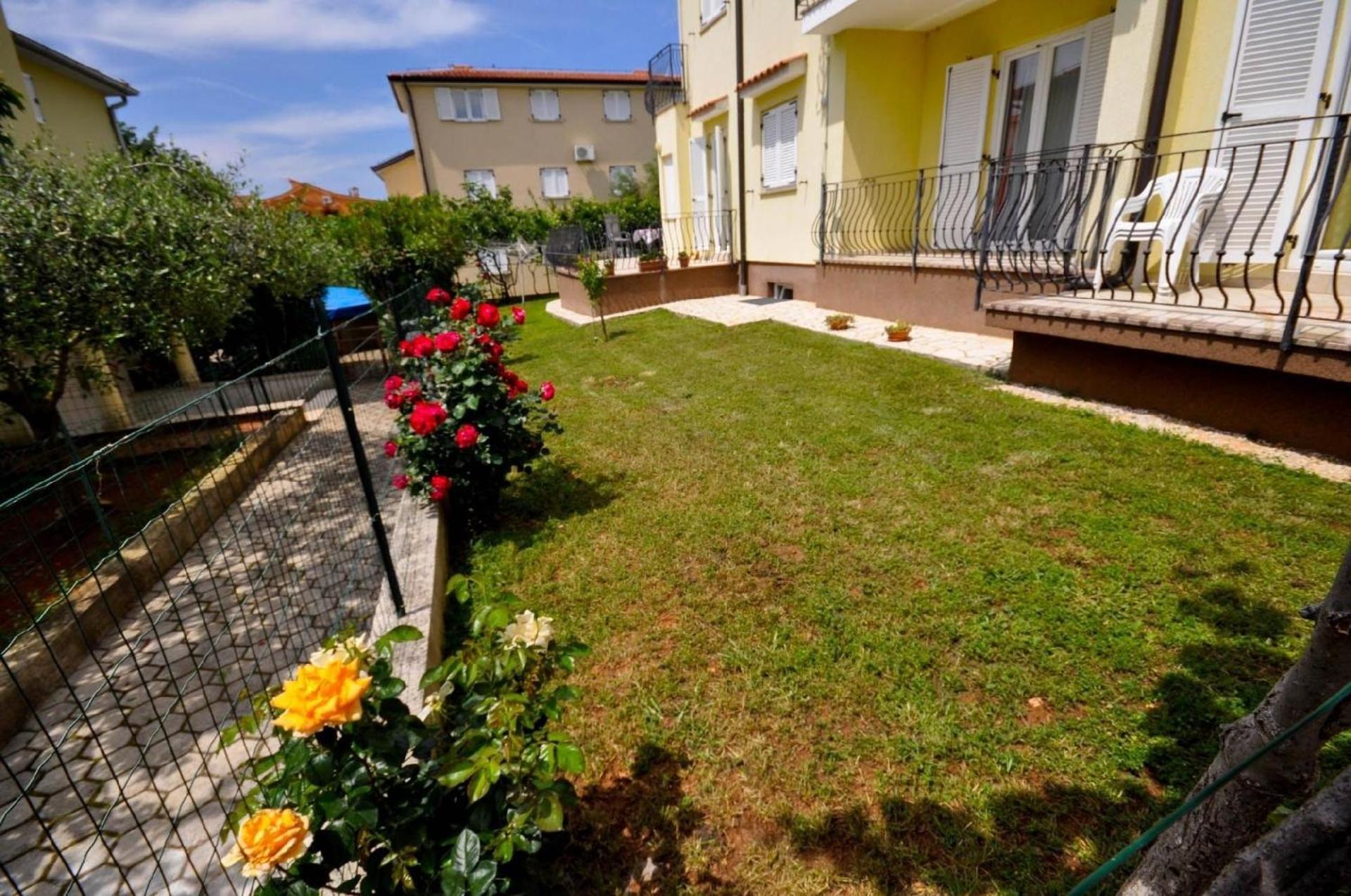 Ferienwohnung Fuer 2 Personen 30 M2 In Novigrad, Istrien Karpinjan 外观 照片